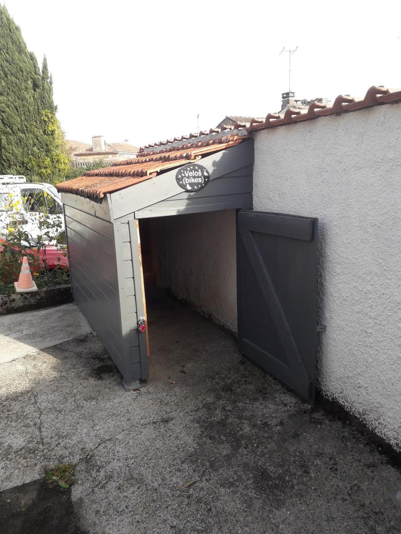 Gite L'Ancienne Charcuterie Buzet-sur-Baise Exterior photo